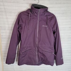 COLUMBIA OMNI TECH PURPLE LIGHTWEIGHT HOODED PARKA, SZ SMALL